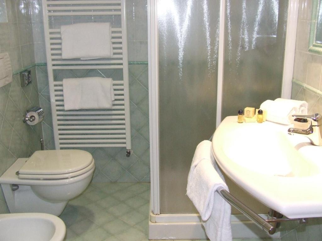 Hotel Ghibellino Buonconvento Room photo